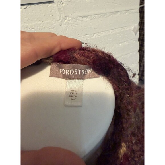 Boho-Chic, Folk, 70s Vintage, Cottagecore Chunky Knit Fringe Cape Nordstrom OS - Picture 6 of 7